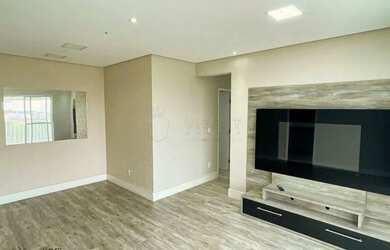 Imagem: O apartamento possui 3 Dormitórios, 2 Banheiros, 2 Vagas na