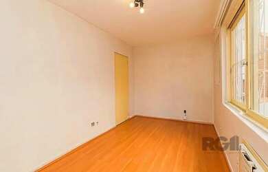 Imagem 8: Apartamento de 2 Dormitórios no bairro Auxiliadora, próximo a Plínio...