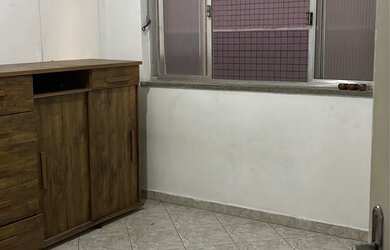 Imagem: O quarto possui Imóvel mobiliado e está localizado em Ponta