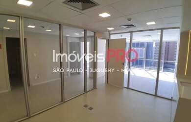 Imagem 16: Conjunto de 330m² em prédio retrofitado na Paulista