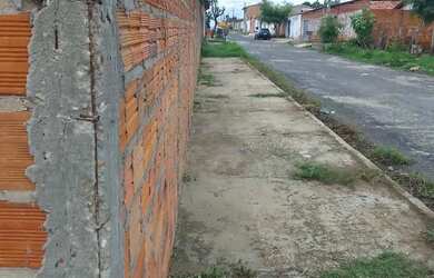 Imagem: Casa próxima ao portal de esquina