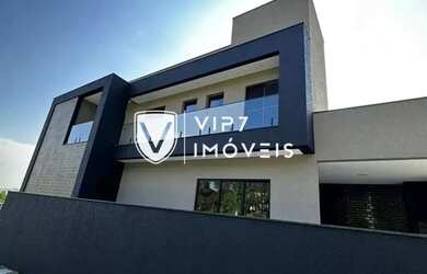 Imagem: A casa em condomínio possui 3 Dormitórios, 3 Banheiros, 4