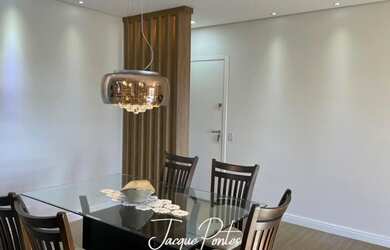 Imagem: O apartamento possui 3 Dormitórios, 2 Banheiros, 2 Vagas na