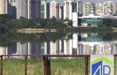 Imagem: O terreno possui 11.106m² de Área e está localizado em Itanhangá