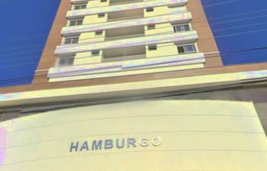 Imagem: O apartamento possui 3 Dormitórios, 1 Banheiro, 1 Vaga na garagem