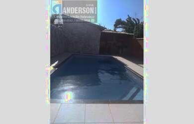 Imagem: A casa possui 2 Dormitórios, 1 Banheiro, 240m² de Área e