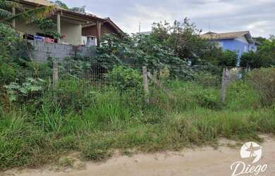 Imagem 2: Terreno à venda com 455 m² por R$ 700.000 - Praia da Barra - Garopaba/SC