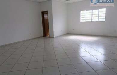 Imagem: O depósito possui 50m² de Área e está localizado em Paulínia