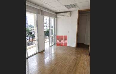 Imagem: O depósito possui 1 Vaga na garagem, 55m² de Área e está