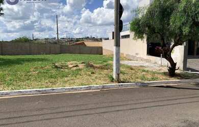 Imagem: O terreno possui 324m² de Área e está localizado em Quinta