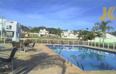 Imagem: O terreno possui 678m² de Área e está localizado em Santa