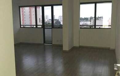 Imagem: O depósito possui 2 Vagas na garagem, 32m² de Área e está