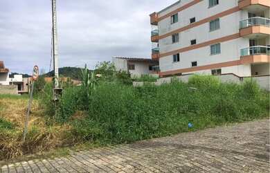 Imagem 3: Excelente terreno no Tivoli ao lado do City Figueiras