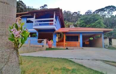 Imagem: A fazenda possui 30000m² de Área e está localizado em Domingos