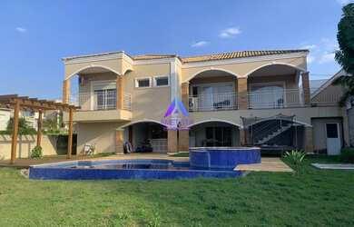 Imagem: A casa em condomínio possui 3 Dormitórios, 5 Banheiros, 5