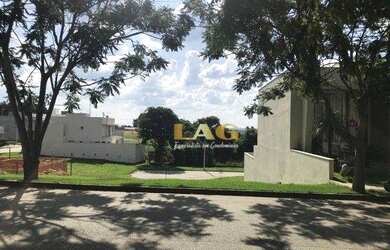 Imagem: O terreno possui 346m² de Área e está localizado em Loteamento