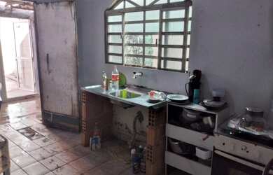 Imagem 12: QR 315 2 QTS. Varanda, 80m² de Área, 5 Vagas na garageme2 Dormitórios