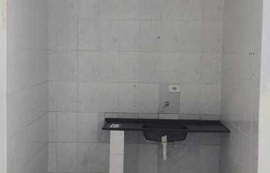 Imagem 13: Òtima localização Kit a 400m² da praia no canto do forte Praia Grande...