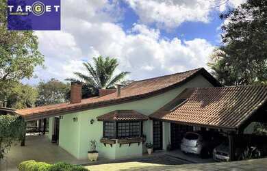 Imagem: A casa em condomínio possui 4 Dormitórios, 5 Banheiros, 5