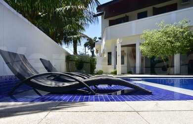 Imagem 9: Casa de esquina a venda no Jardim Acapulco em Guarujá