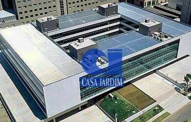 Imagem: O depósito possui 5 Vagas na garagem, 1.270m² de Área e