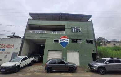 Imagem: A casa possui 3 Dormitórios, 2 Banheiros, 1 Vaga na garagem