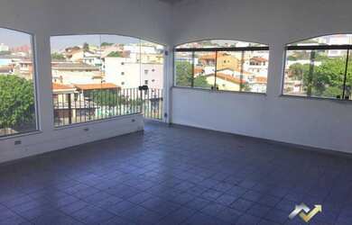 Imagem: O depósito possui 140m² de Área e está localizado em Taboão