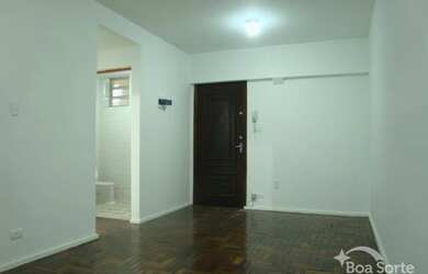 Imagem 2: Kitnet com 1 dormitório, 44 m² - venda por R$ 210.000,00 ou aluguel por R$ 900,00/mês - Br