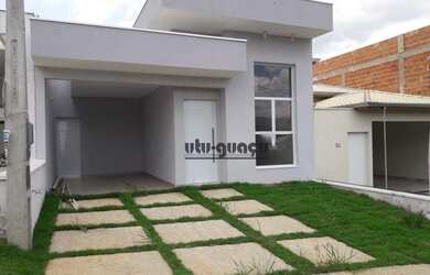 Imagem: A casa em condomínio possui 3 Dormitórios, 2 Banheiros, 2