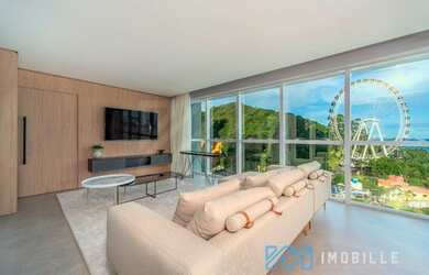 Imagem: O apartamento possui 4 Dormitórios, 4 Banheiros, 3 Vagas na