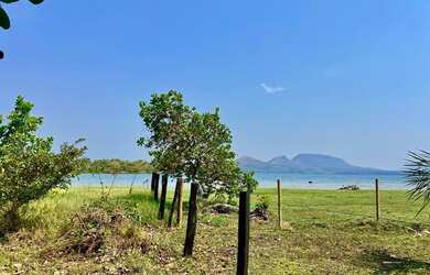 Imagem: A chácara possui 5.000m² de Área e está localizado em Plano