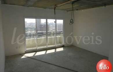 Imagem: O depósito possui 1 Vaga na garagem, 30m² de Área e está