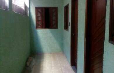 Imagem: A casa possui 3 Dormitórios, 2 Banheiros, 700m² de Área e