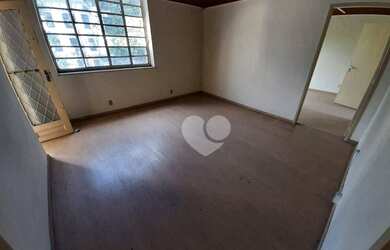 Imagem 15: Lopes Enjoy Vende Prédio com 6 vagas, 275 m² por R$ 990.000 - São Cristóvão...