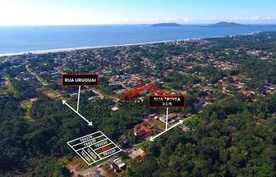 Imagem: O terreno possui 126m² de Área e está localizado em Itapoá