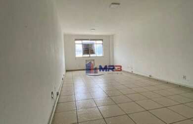 Imagem: O depósito possui 1 Vaga na garagem, 43m² de Área e está