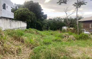 Imagem: O terreno possui 440m² de Área e está localizado em Ingleses