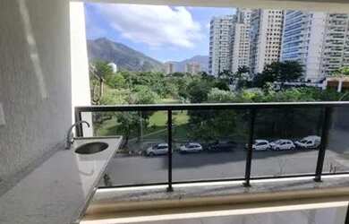 Imagem: O apartamento possui 3 Dormitórios, 2 Banheiros, 1 Vaga na