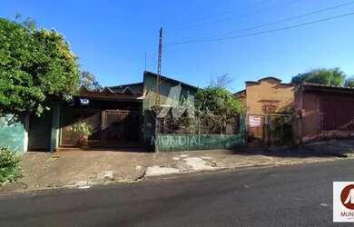 Imagem: O depósito possui 2 Vagas na garagem, 160m² de Área e está