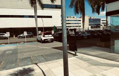 Imagem: O depósito possui 90m² de Área e está localizado em Barra