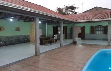 Imagem: A casa possui 2 Dormitórios, 2 Vagas na garagem, Imóvel novo