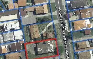 Imagem: O terreno possui 776m² de Área e está localizado em Tingui