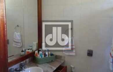 Imagem 10: Casa duplex Condomínio Floresta - 3 suítes - piscina - 350 metros construídos...