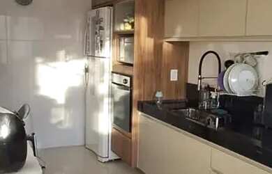 Imagem: O apartamento possui 3 Dormitórios, 2 Banheiros, 1 Vaga na