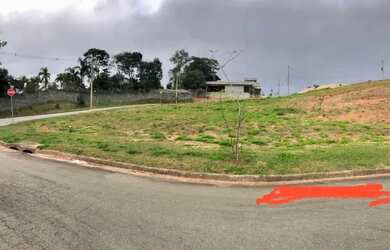 Imagem: O terreno possui 435m² de Área e está localizado em Parque