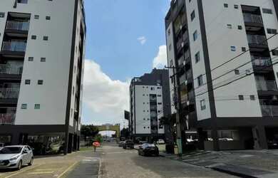 Imagem: O apartamento possui 2 Dormitórios, 2 Banheiros, 2 Vagas na