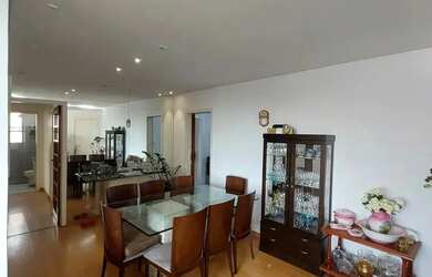 Imagem: O apartamento possui 3 Dormitórios, 2 Banheiros, 1 Vaga na