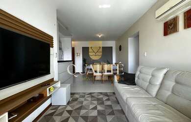 Imagem: O apartamento possui 3 Dormitórios, 2 Banheiros, 2 Vagas na