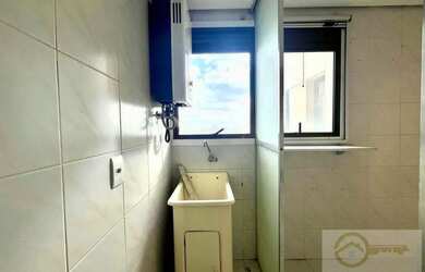 Imagem 13: Apartamento para Venda em Porto Alegre, Santana, 3 dormitórios, 1 suíte, 2 banheiros, 2 va