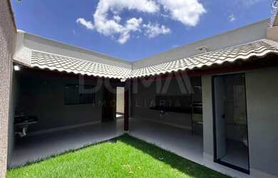 Imagem 9: Casa para Venda em Aparecida de Goiânia, Village Garavelo, 3 dormitórios,...
